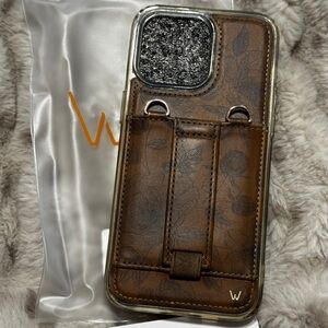 Walli Iphone 15 Pro Max case - dark floral